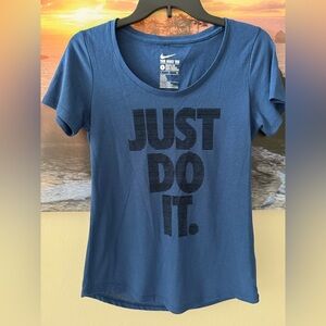 Nike Women's Short Sleeve Tee Dark Blue/ S
